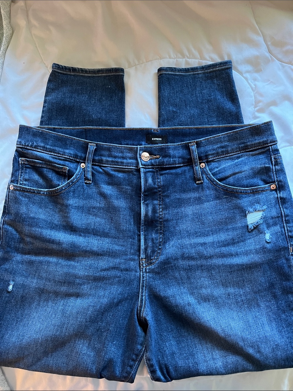 Women’s Express distressed skinny high-rise Jeans 16 R